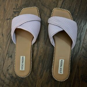8.5 Steve Madden Sandals